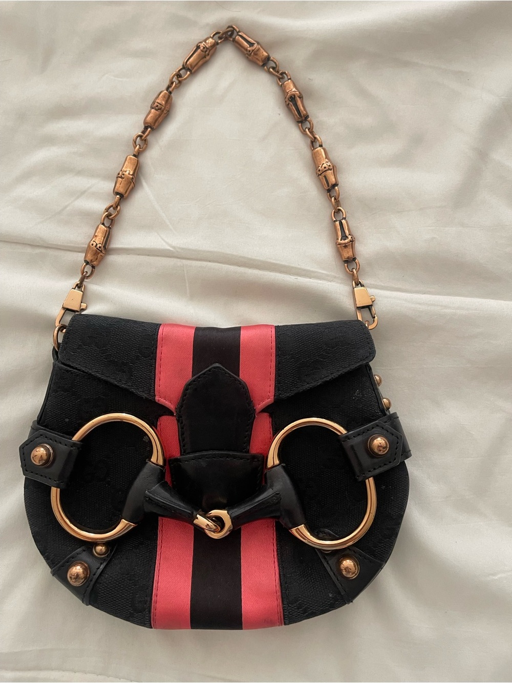 Gucci Black and Red Shoulder Bag with Gold Hardware